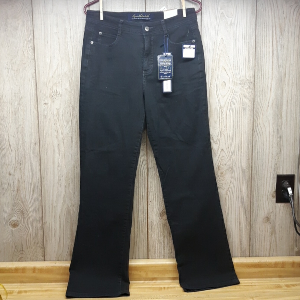 GLORIA VANDERBILT Black Bootcut Jeans